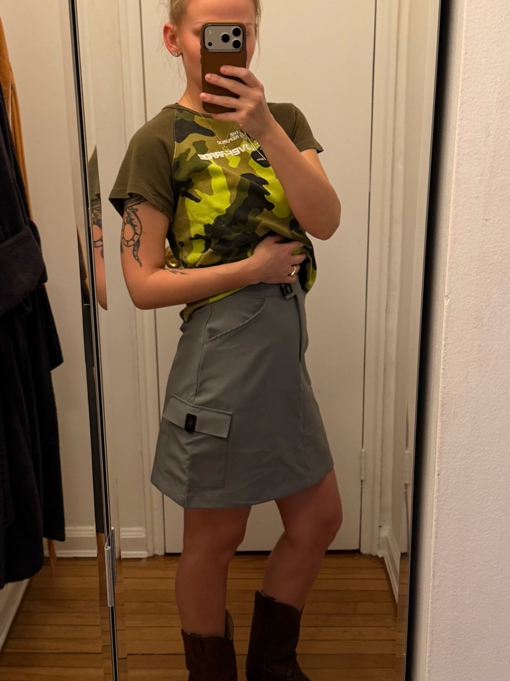 Gray y2k Utility Cargo Skirt XS